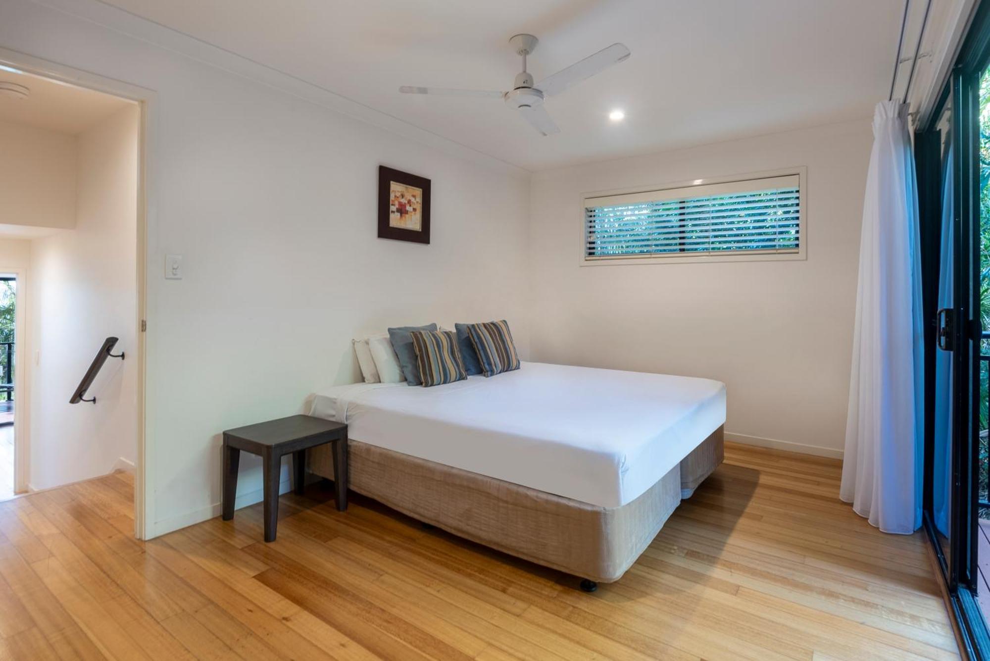 Shorelines Hamilton Island Exterior photo