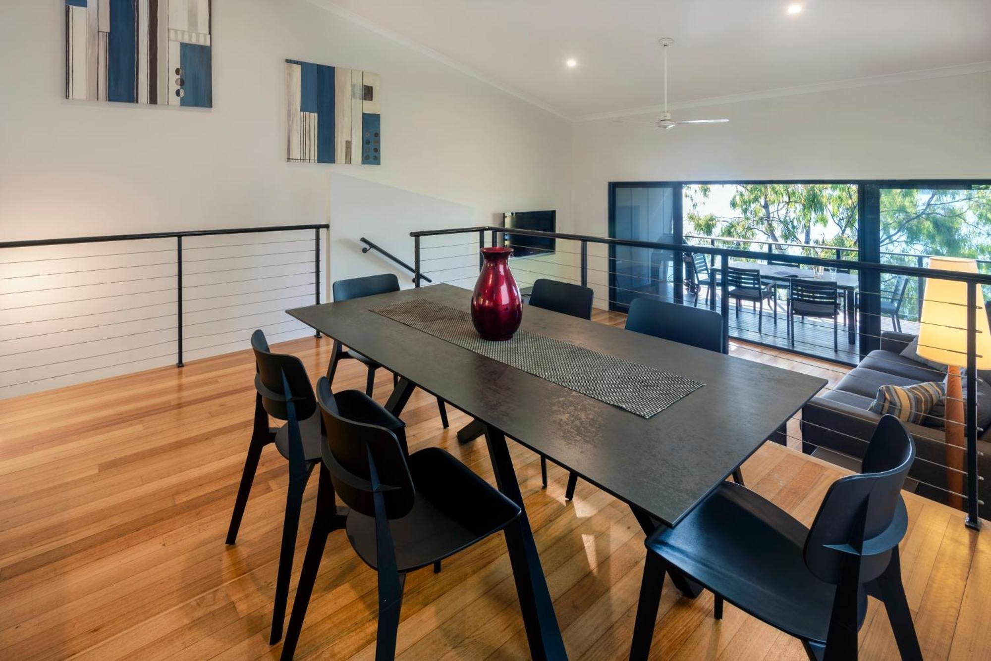 Shorelines Hamilton Island Exterior photo